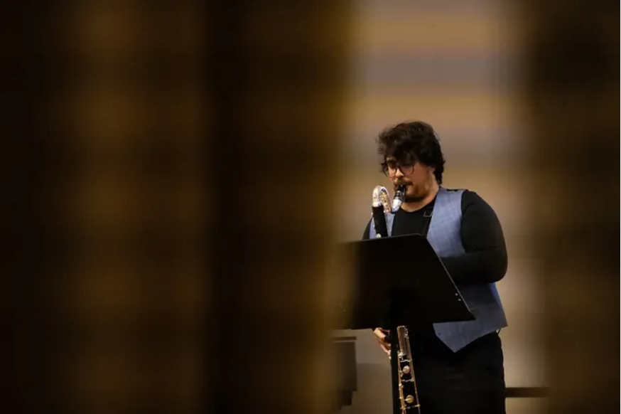 Frederic Cardoso trabaja «Time's Up»