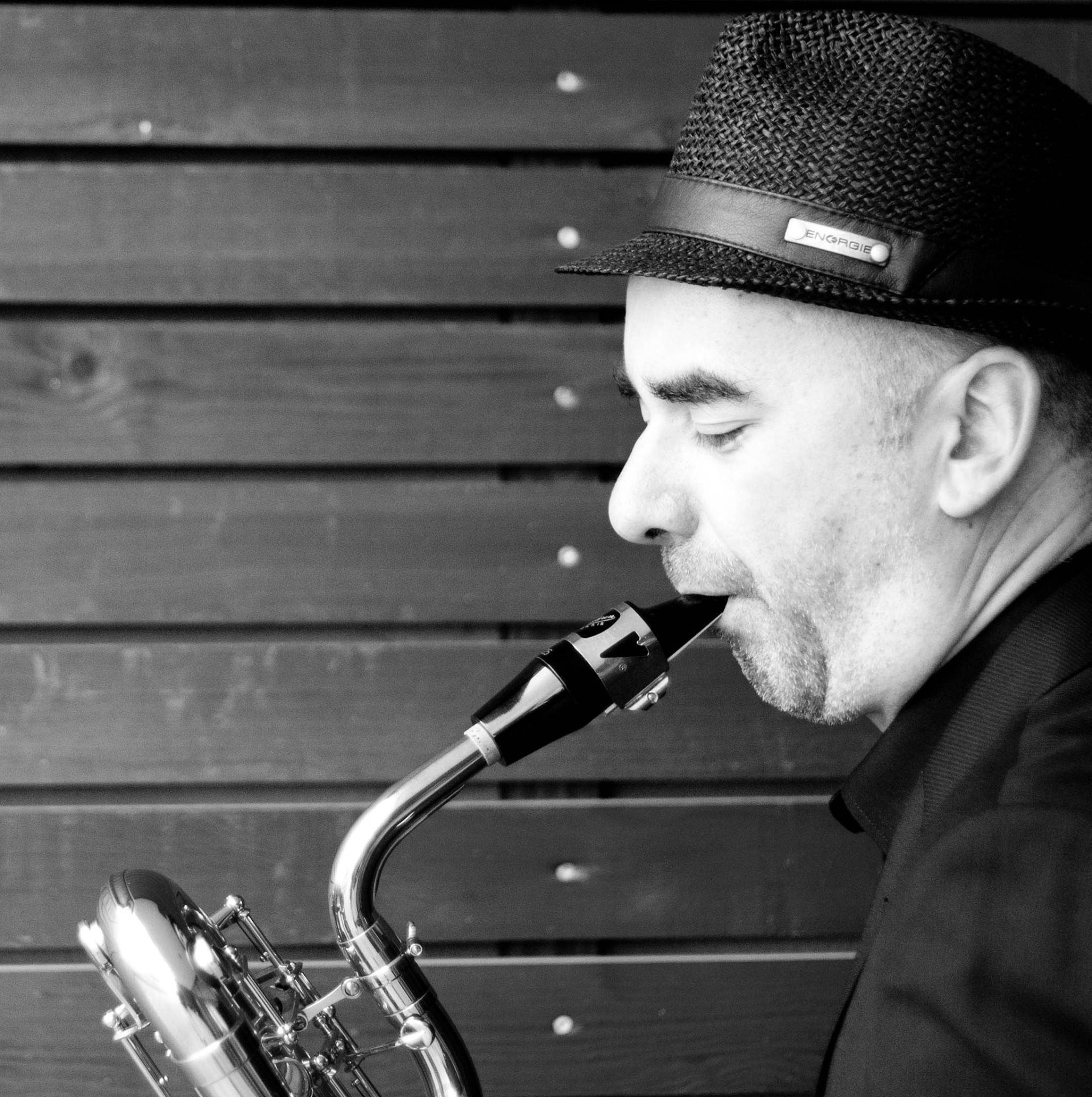 Interesante artículo de Joan Martí-Frasquier sobre mi obra "Va i vé"