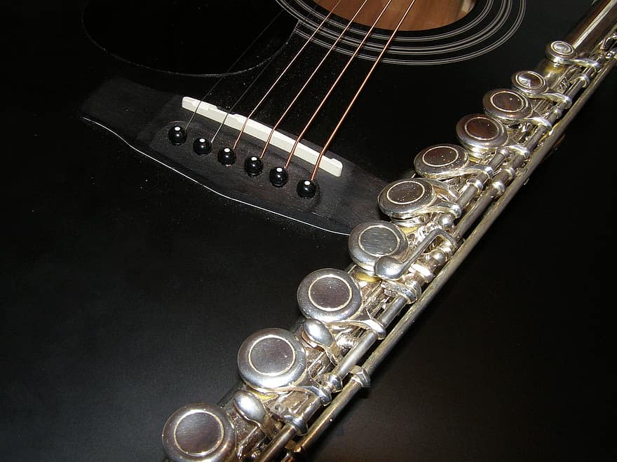 Nueva obra para flauta y guitarra